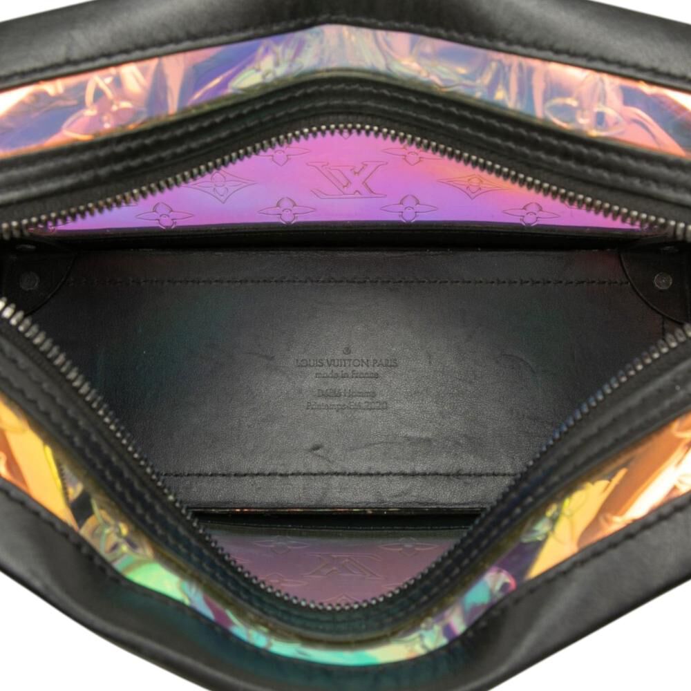 Louis Vuitton Shoulder Bags