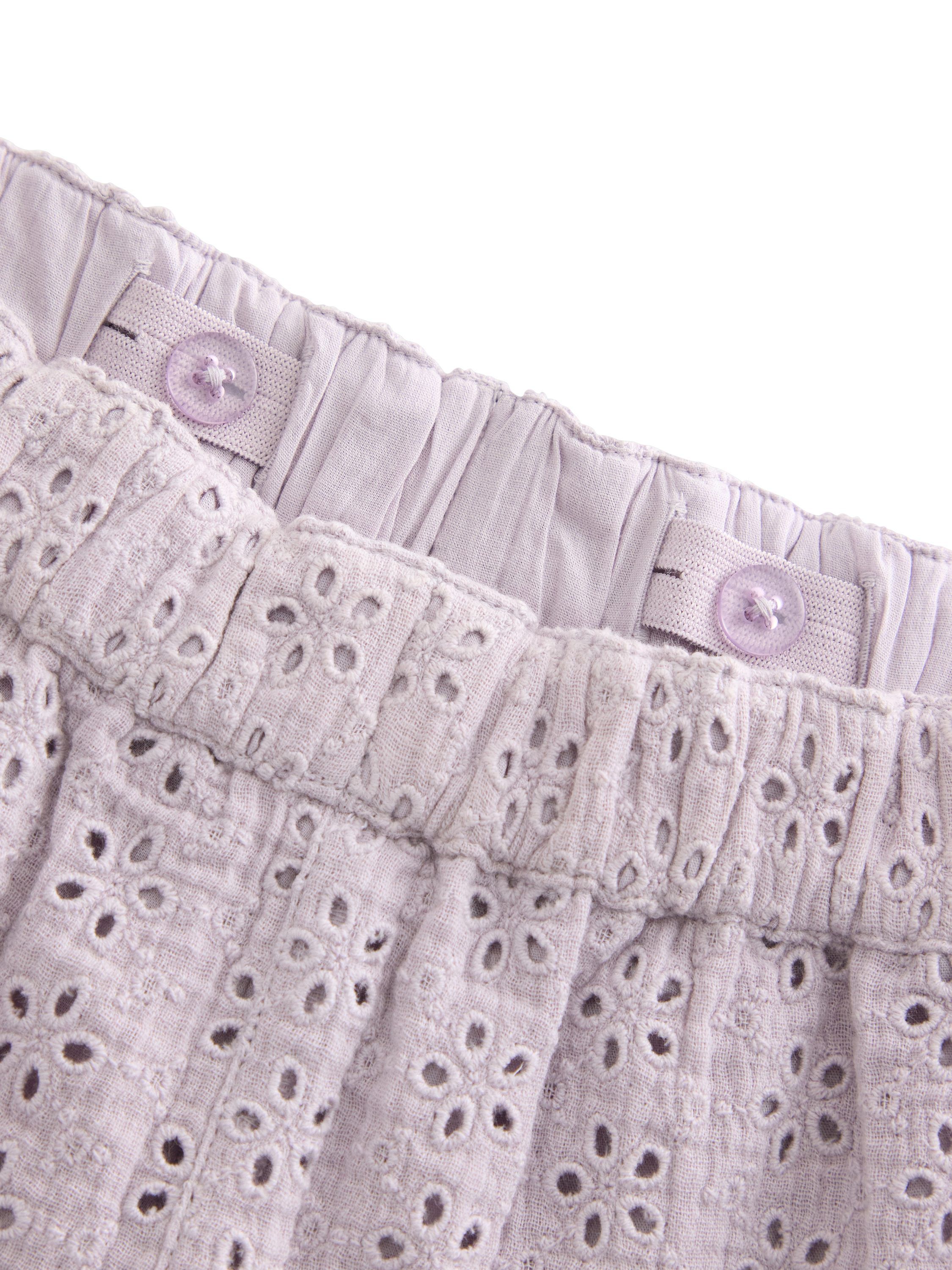 V&aelig;vede shorts i broderie anglaise m