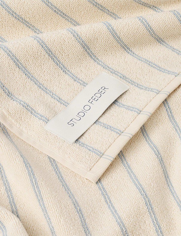 Una H&aring;ndkl&aelig;de