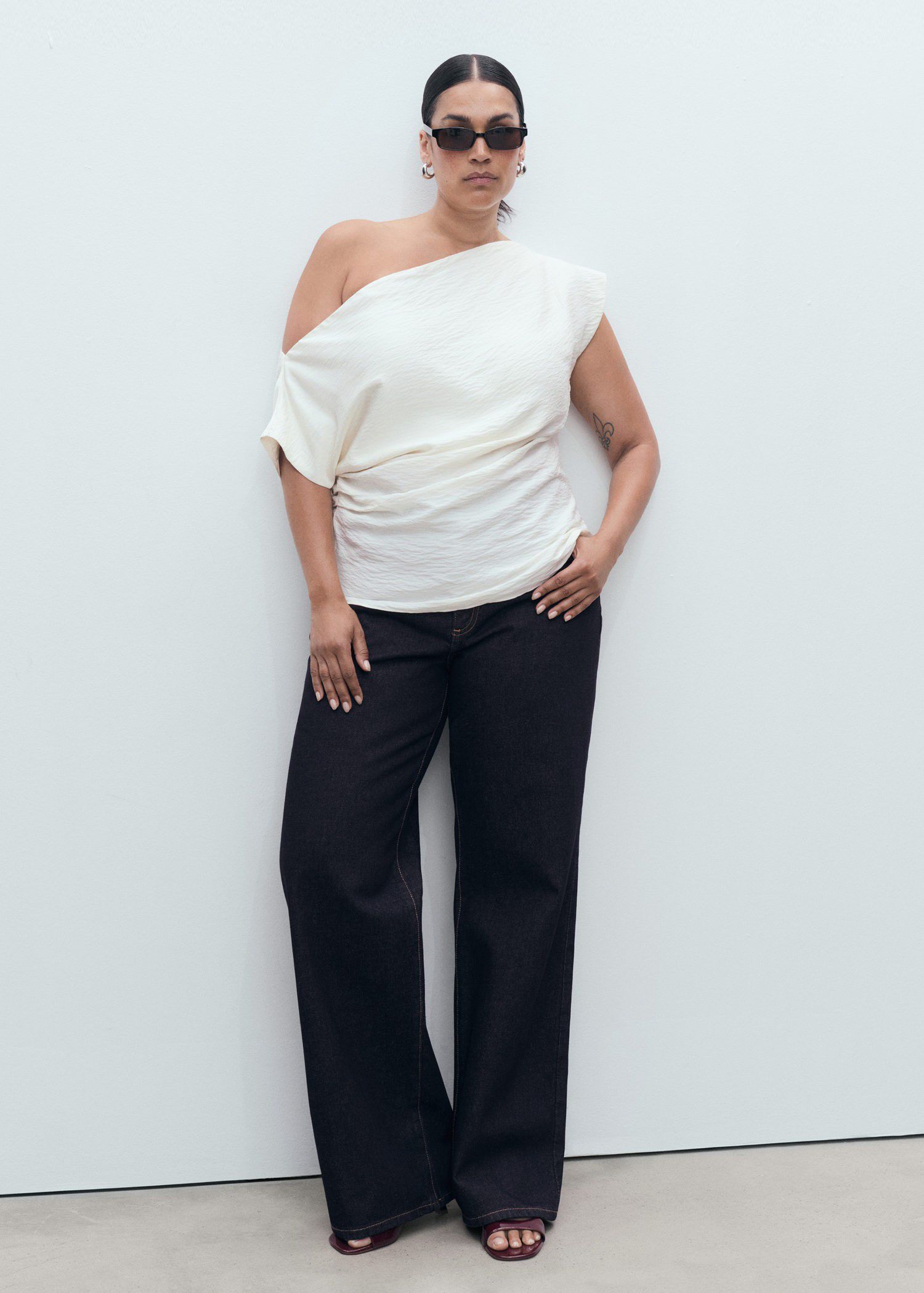 Danila wide leg high-rise jeans