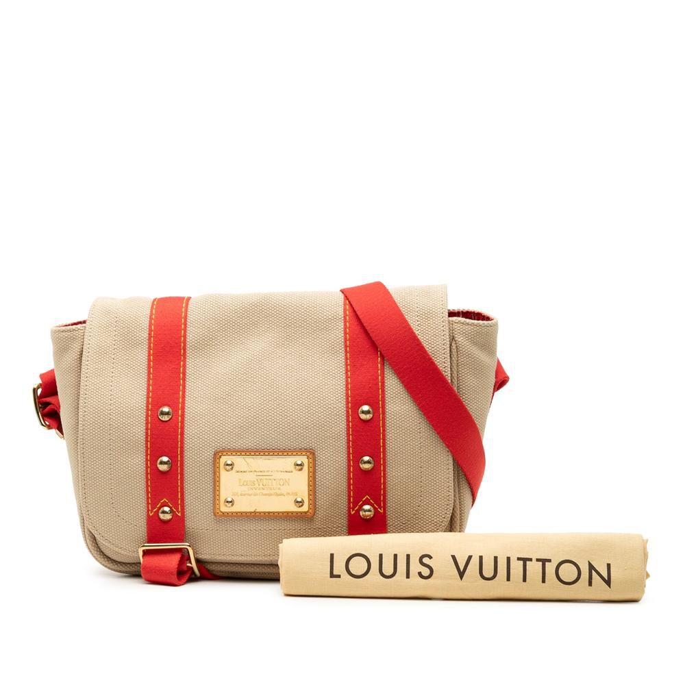 Louis Vuitton Antigua