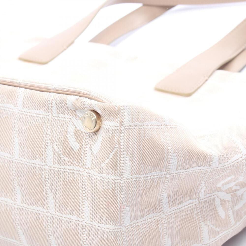 Chanel Travel Line