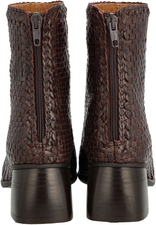 H&aring;ndflettet l&aelig;derst&oslash;vlet med skulpt