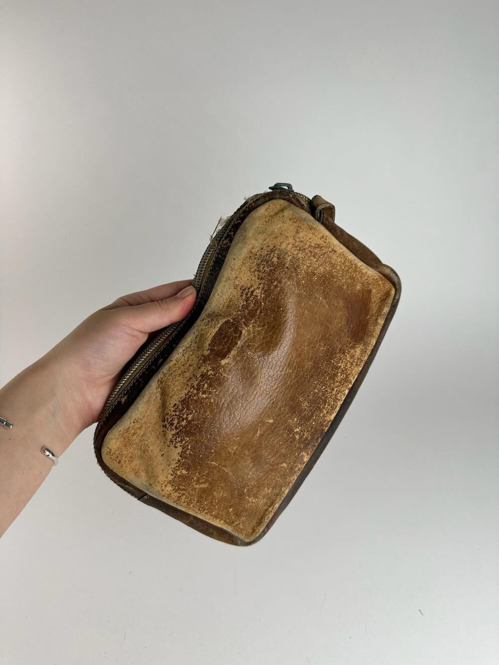 Loewe Clutch