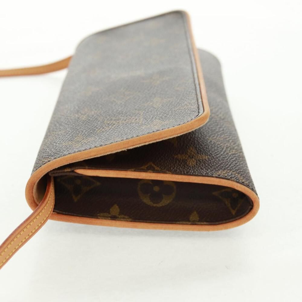 Louis Vuitton Shoulder Bags