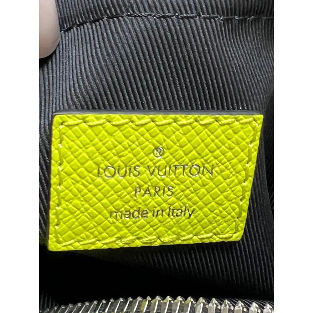 Louis Vuitton Messenger
