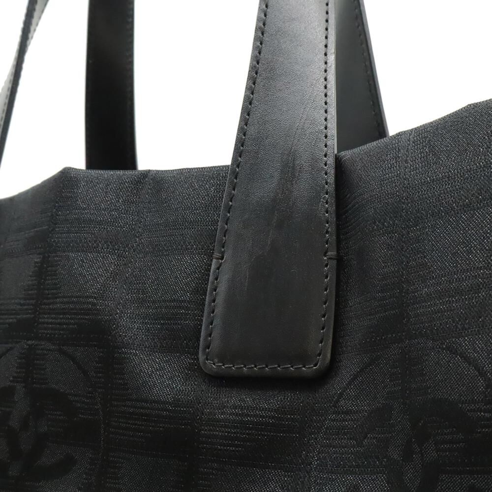 Chanel Travel Line
