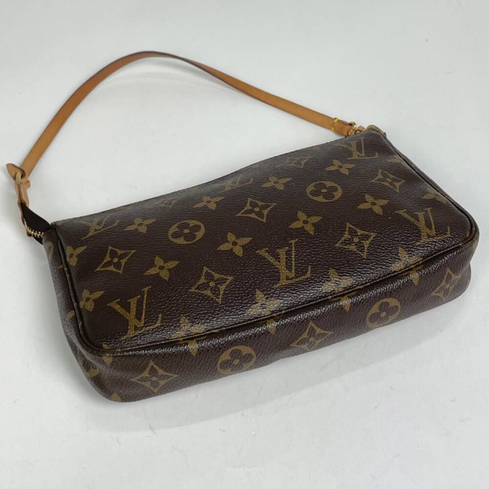 Louis Vuitton Pochette Accessoires