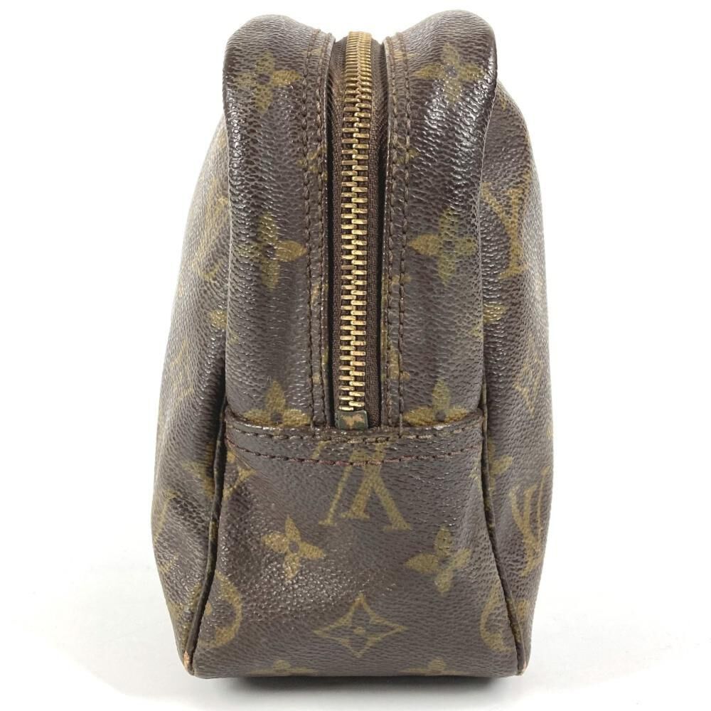 Louis Vuitton Clutch
