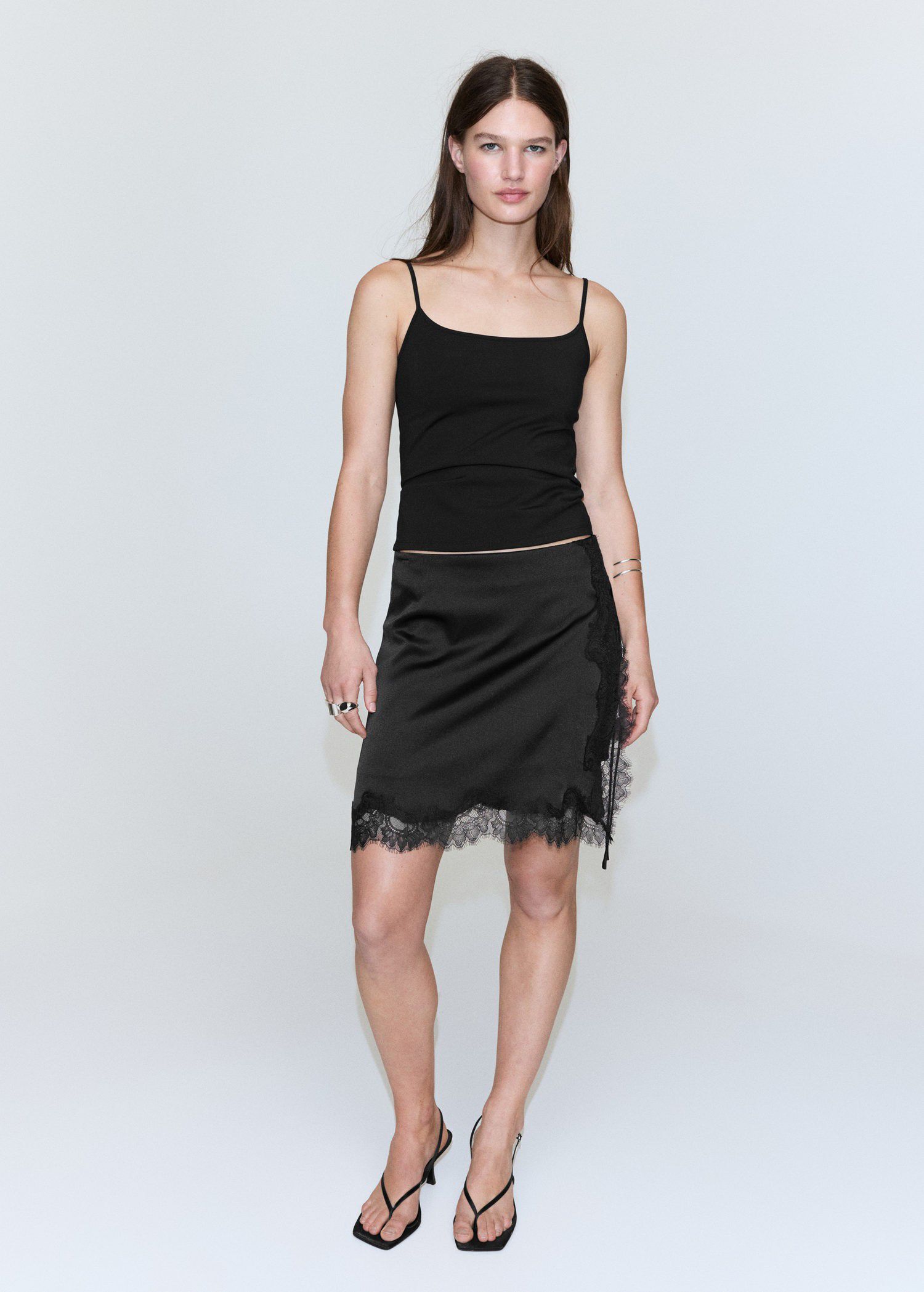 FALDA LACE2