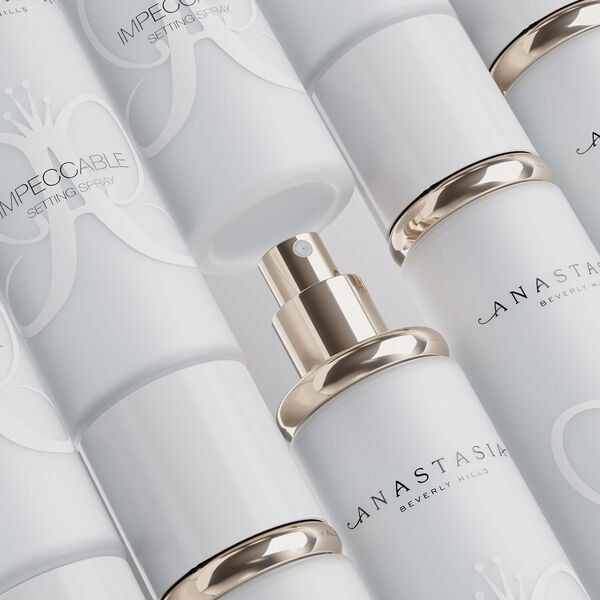 Impeccable 24HR Blurring Matte Setting Spray - Fixeringsspray