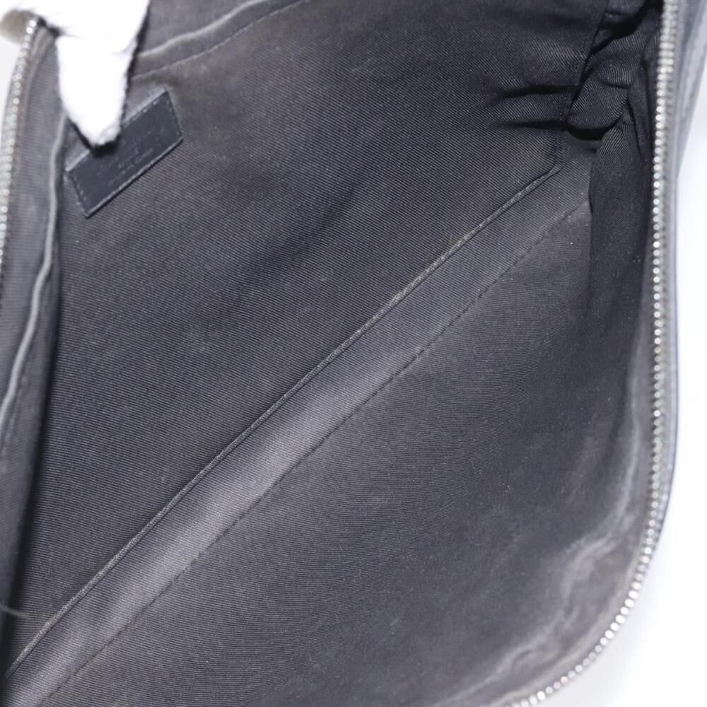 Louis Vuitton Clutch