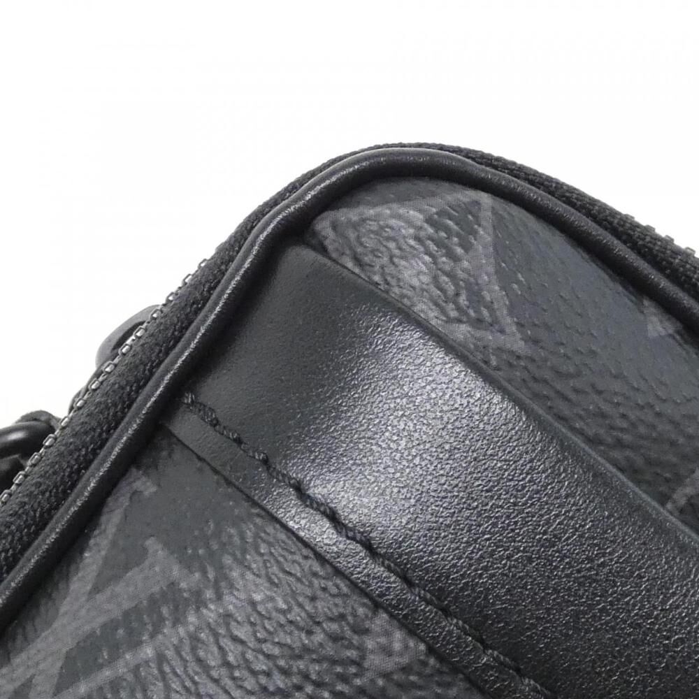 Louis Vuitton Shoulder Bags