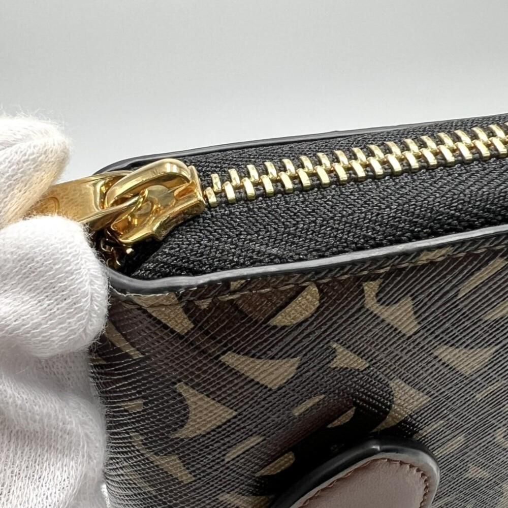 Burberry Clutch