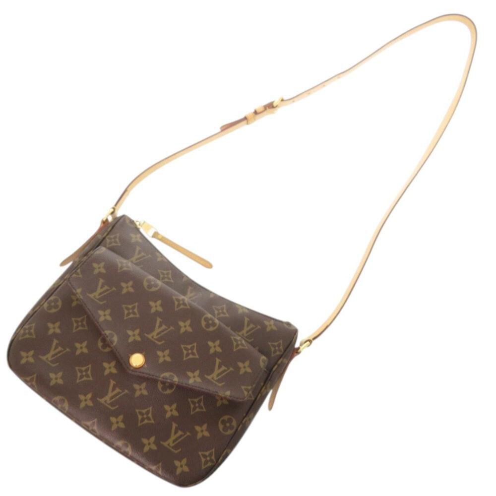 Louis Vuitton Shoulder Bags