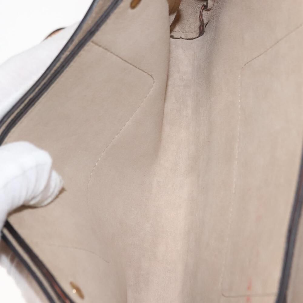 Chlo&eacute; Shoulder Bag