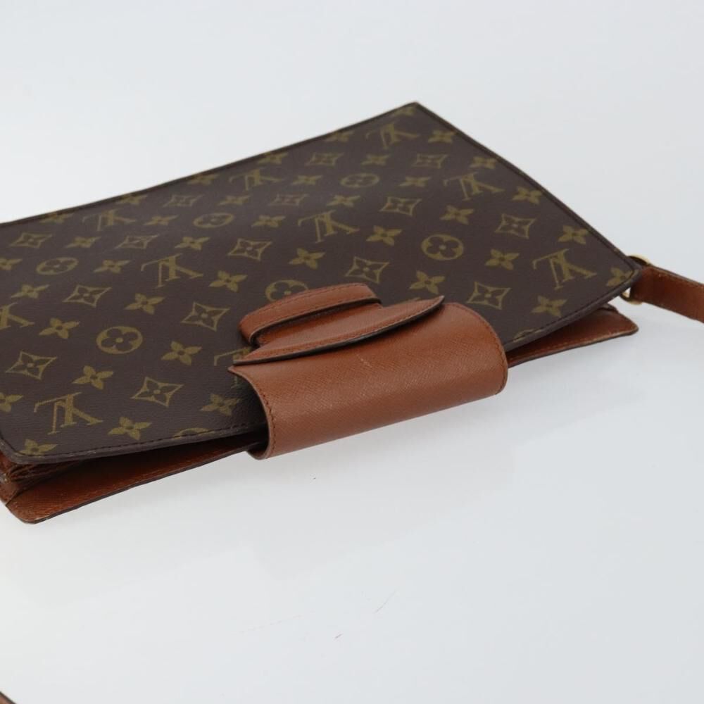 Louis Vuitton Shoulder Bags