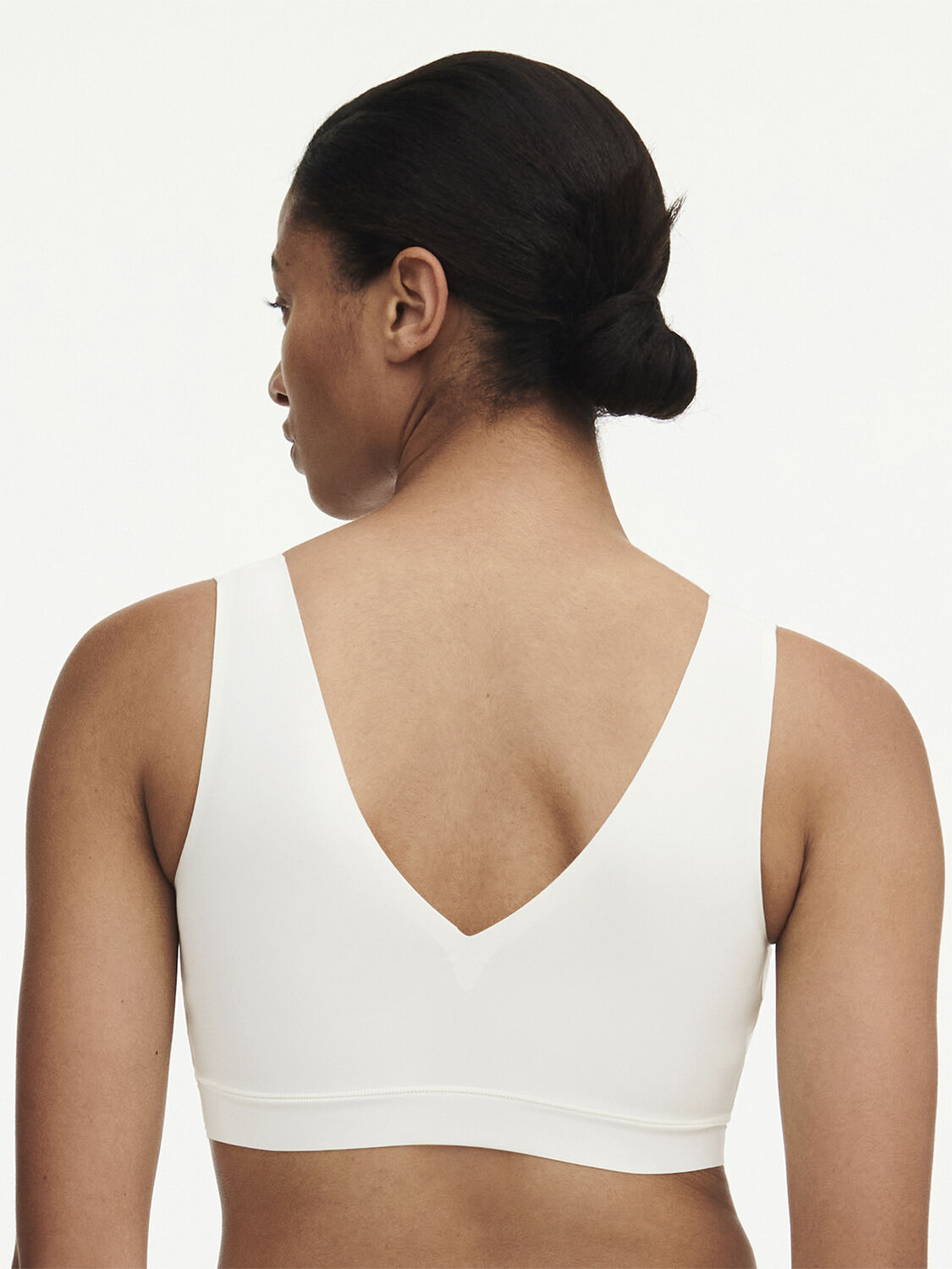 UW BRA WF PADDED V NECK
