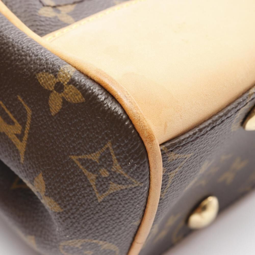 Louis Vuitton Shoulder Bags