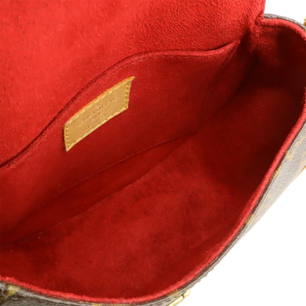 Louis Vuitton Shoulder Bags