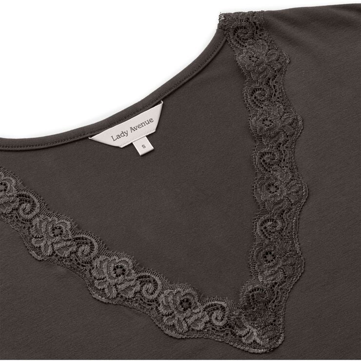 Bamboo short sleeve nightdress with lace