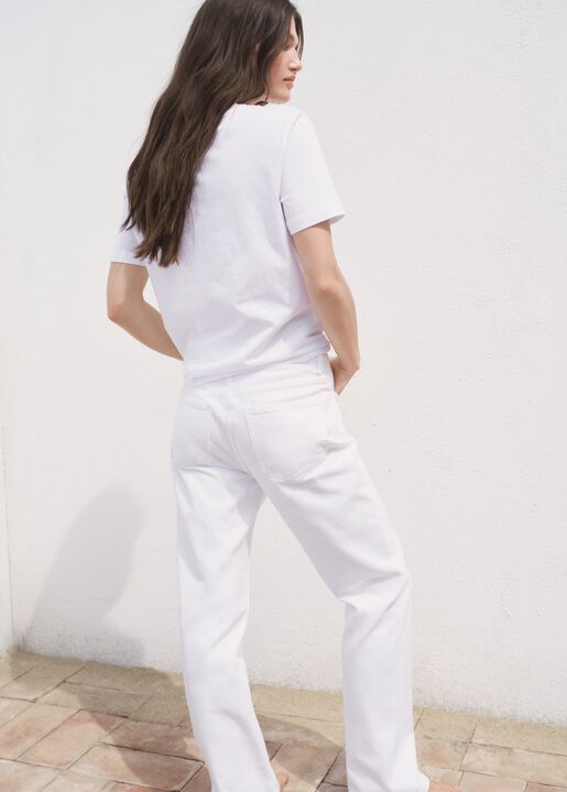 V-neck cotton T-shirt