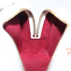 Louis Vuitton Pouch