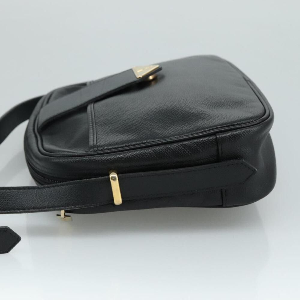 Yves Saint Laurent Shoulder Bag