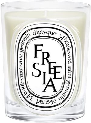 Freesia Classic candle 190g/6. 7oz