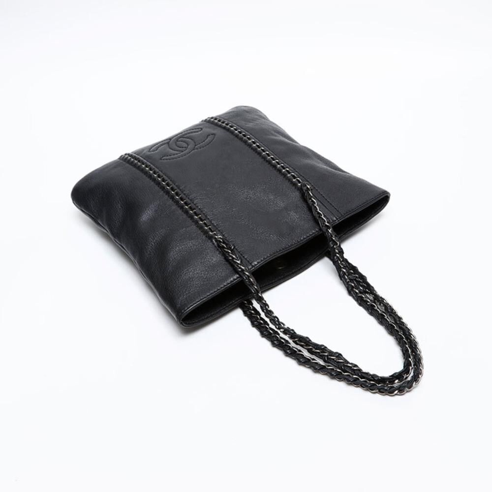 Chanel Tote