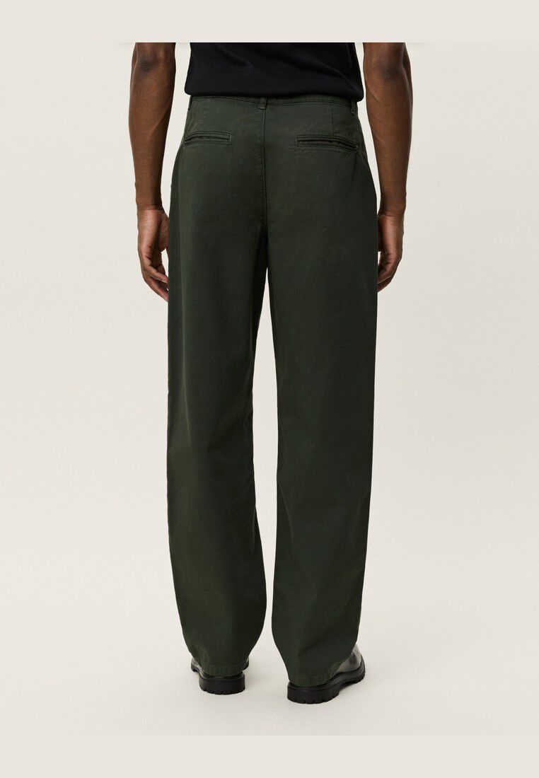 Romeo Pleated Chino Pants