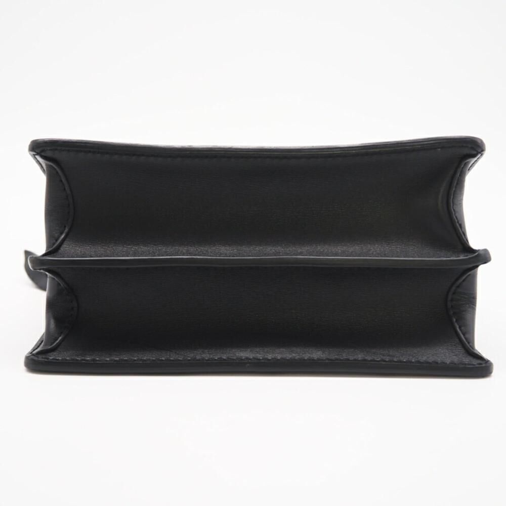 Louis Vuitton Dauphine