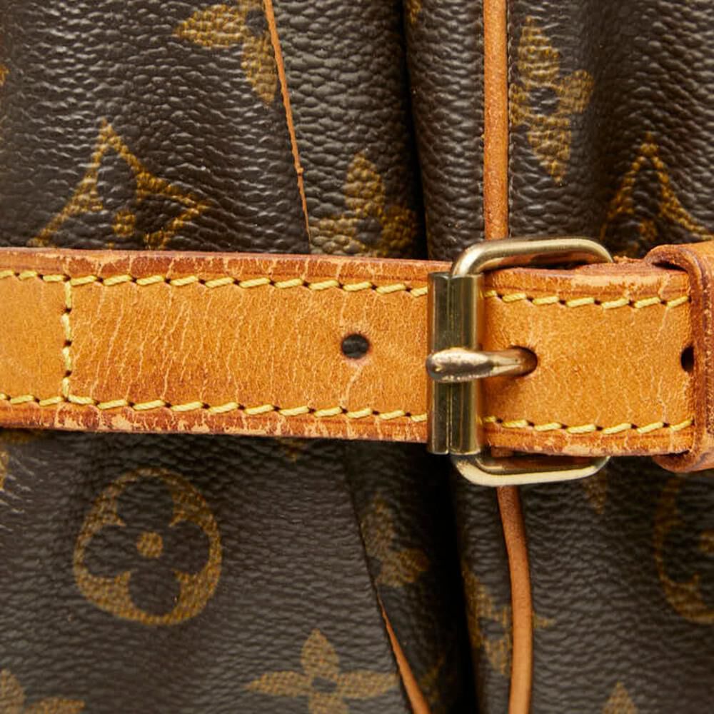 Louis Vuitton Saumur