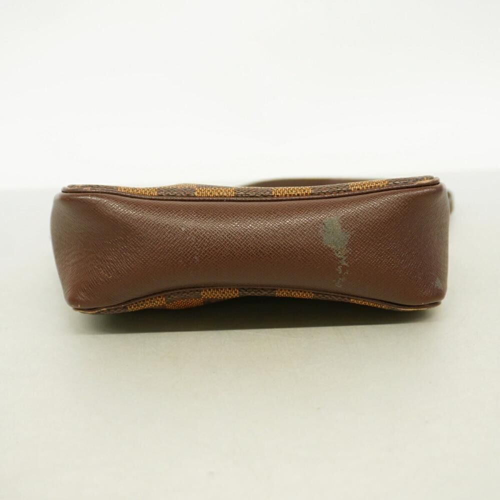 Louis Vuitton Trousse Makeup