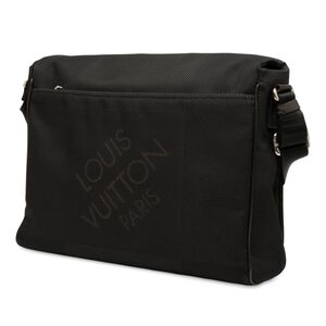 Louis Vuitton Messenger