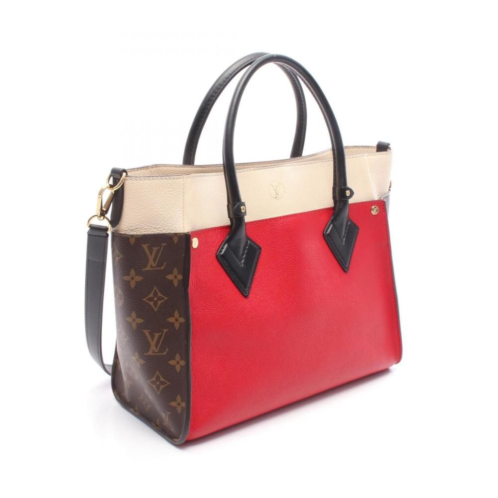 Louis Vuitton On My Side