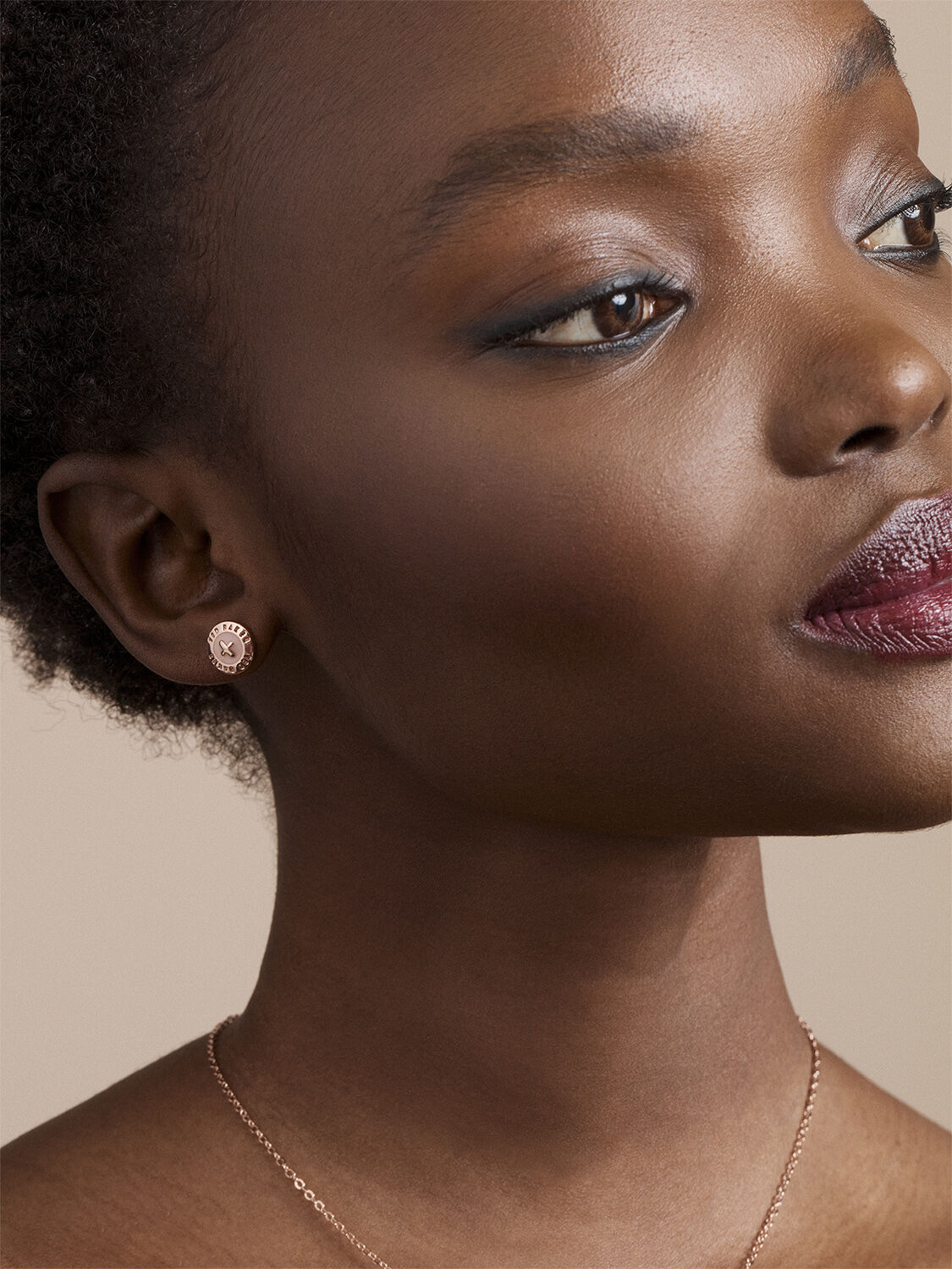 EISLEY: ENAMEL MINI BUTTON EARRING