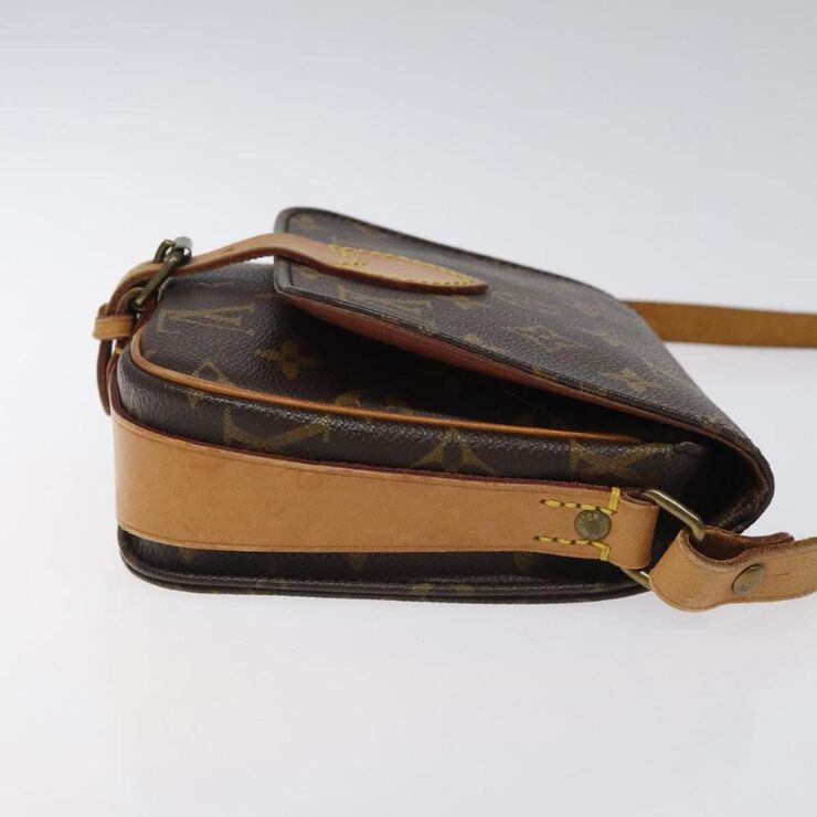 Louis Vuitton Cartouchiere