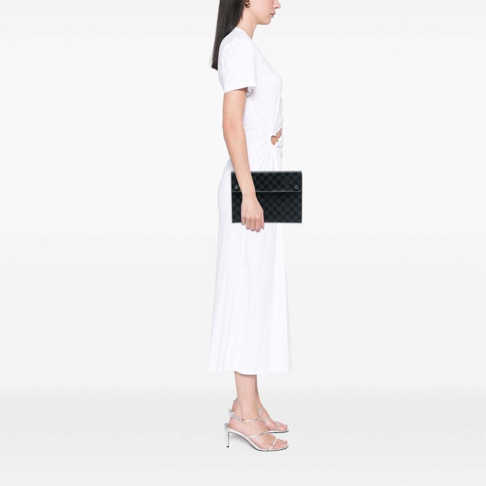 Louis Vuitton Clutch