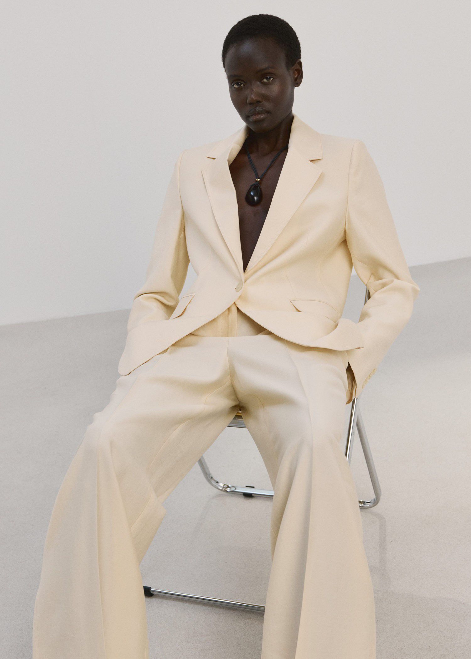 Low-rise lyocell trousers