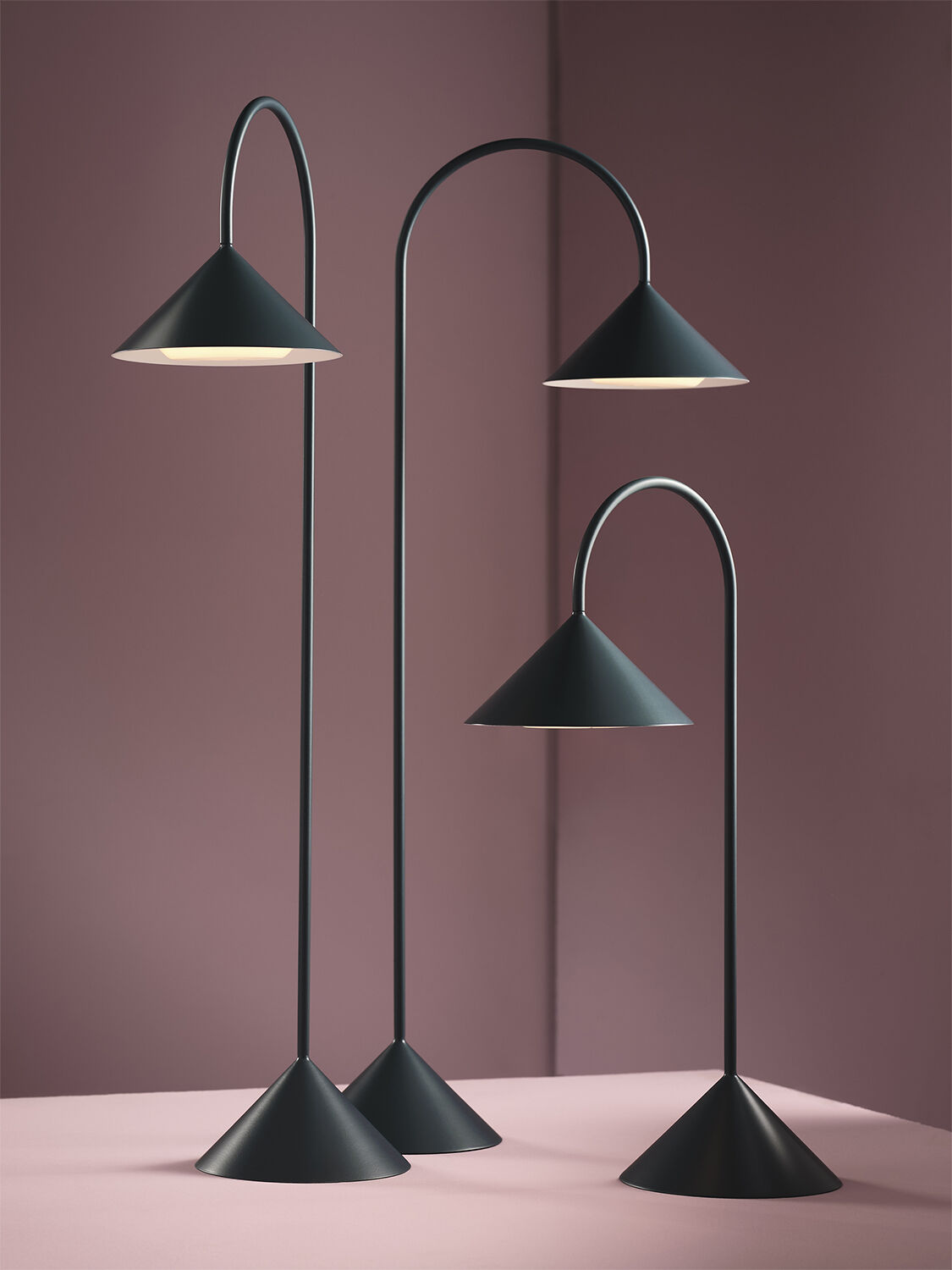 Grasp Portable Table Lamp H47