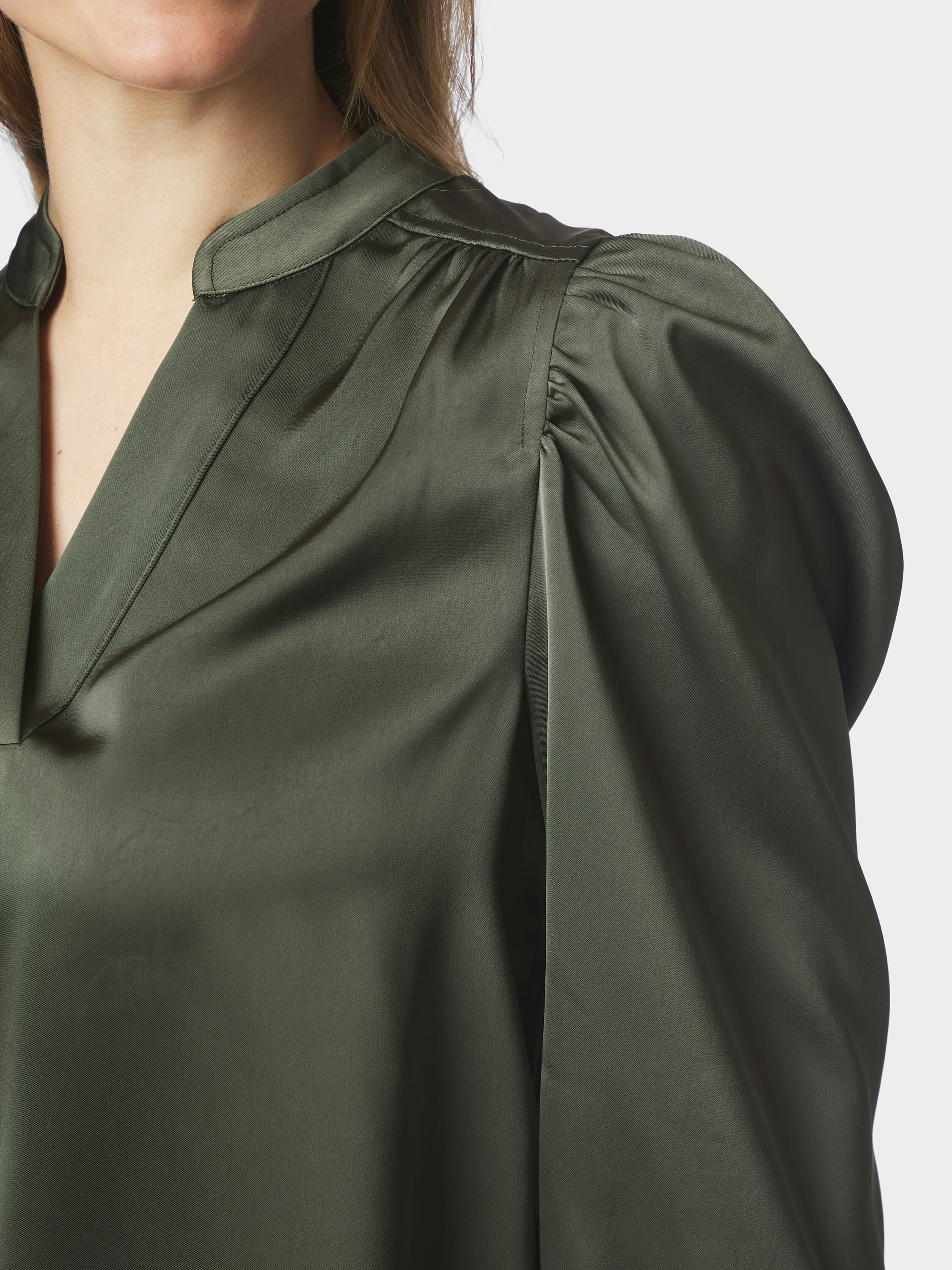 Rosslyn Heavy Sateen-blus