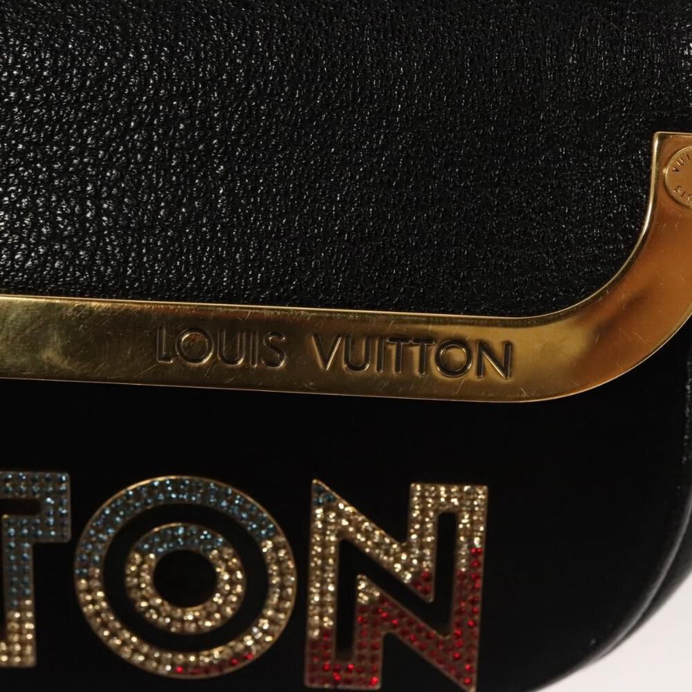 Louis Vuitton Shoulder Bags
