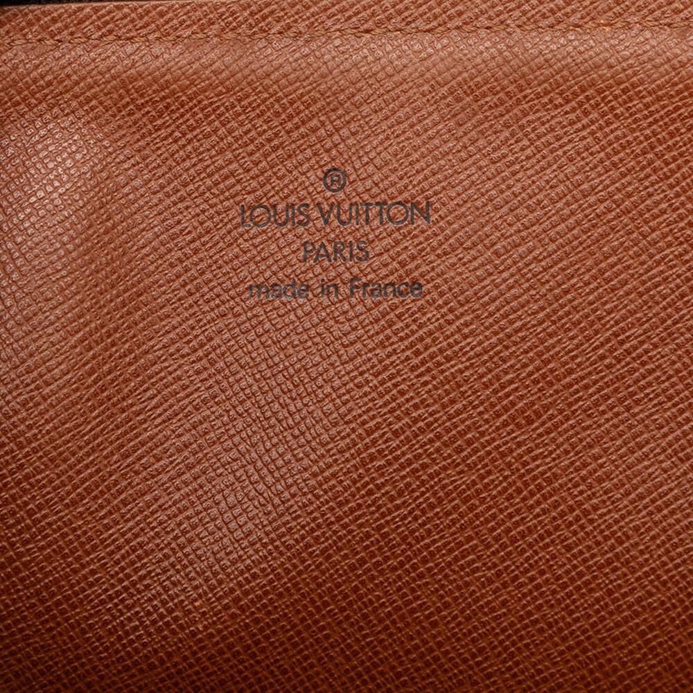 Louis Vuitton Clutch