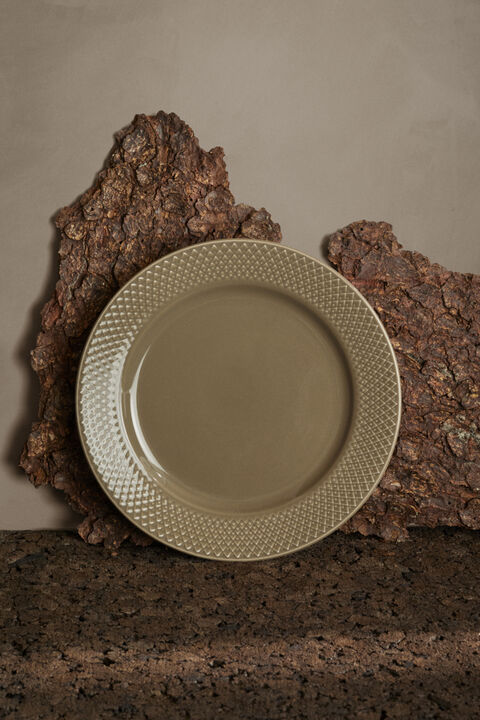 Rhombe Earth Frokosttallerken Ø23 cm clay