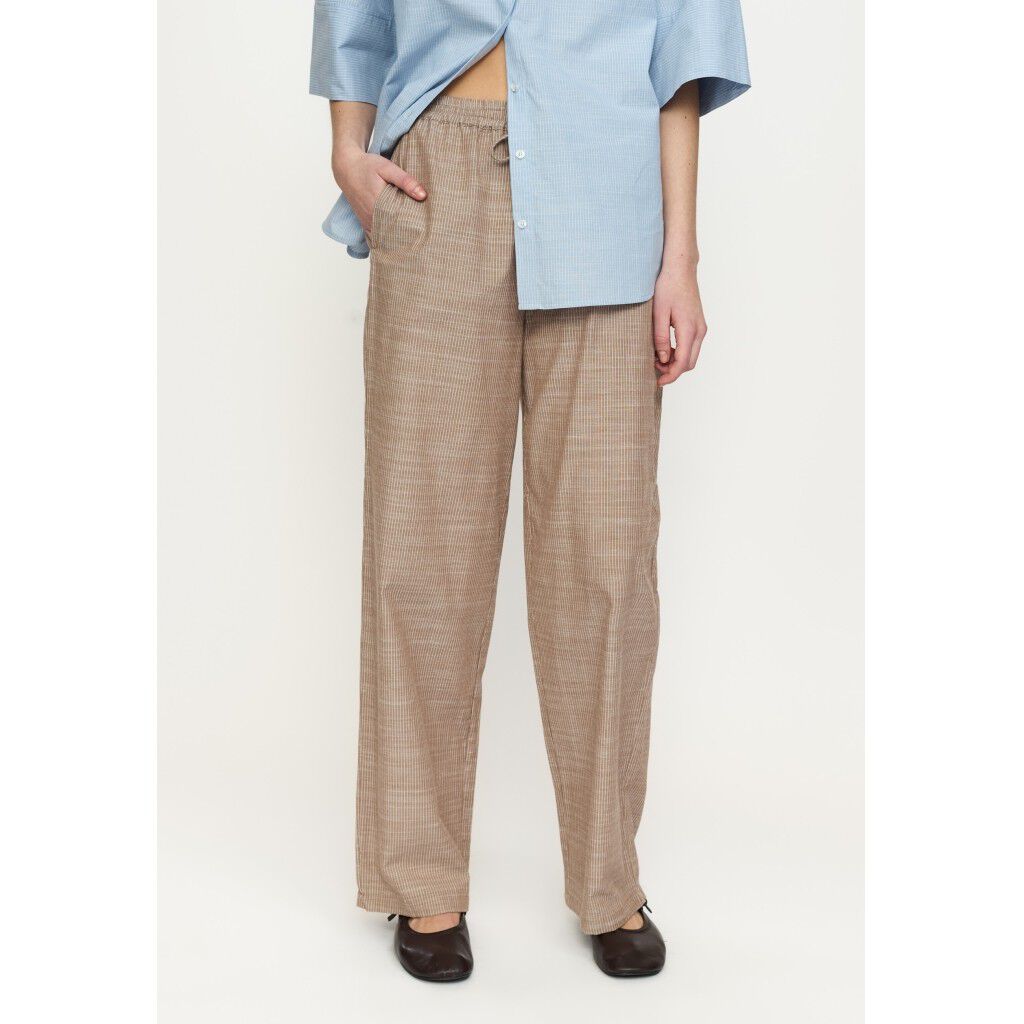 SREbbi Pant