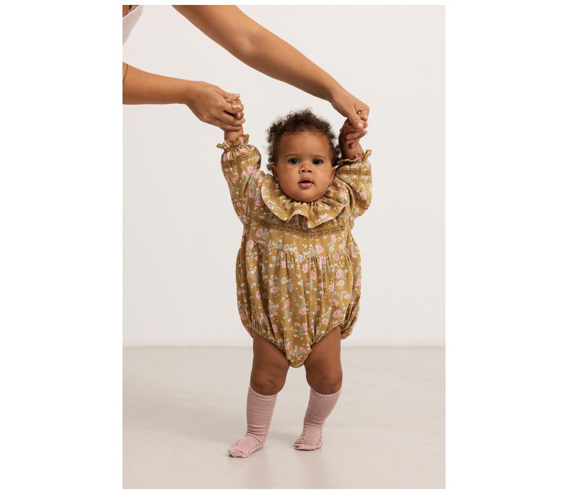 Knee Socks Pointelle