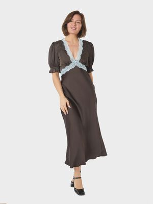 Vipe Lace Maxi Dress