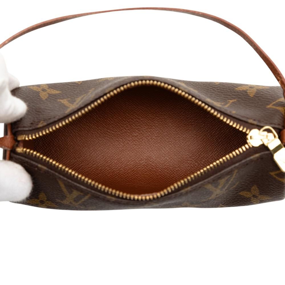 Louis Vuitton Papillon