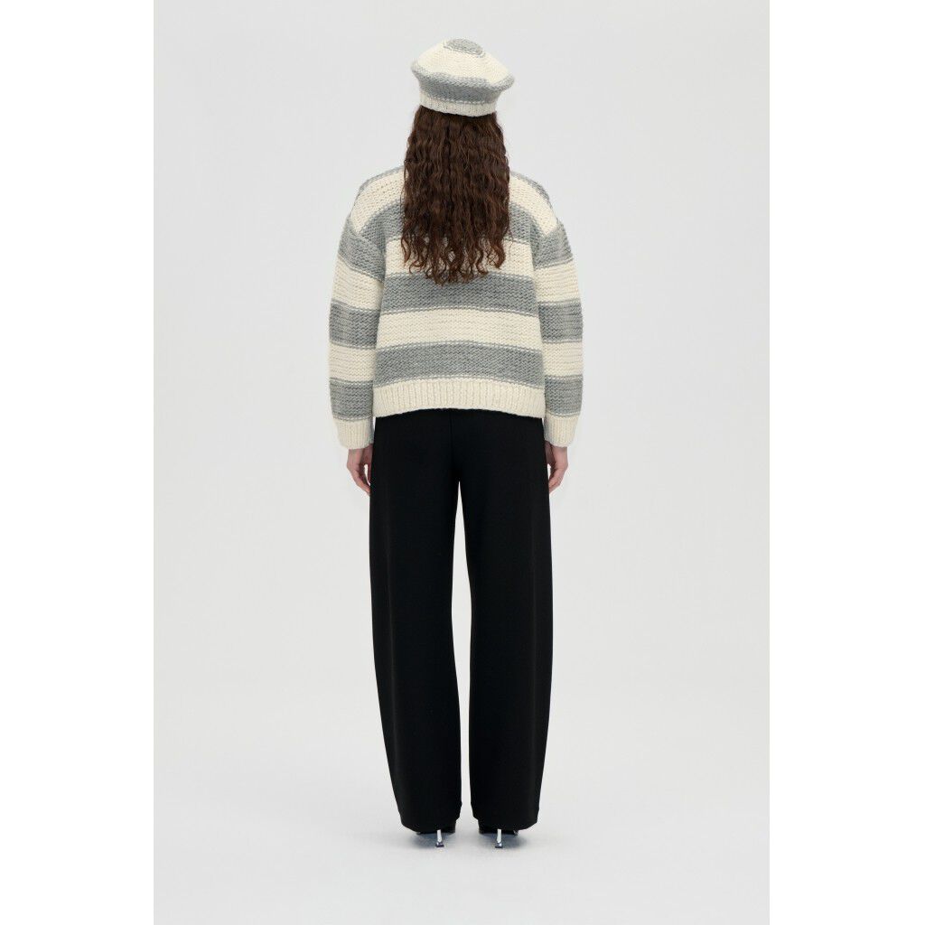 2497 Handknit, Knitted Beret
